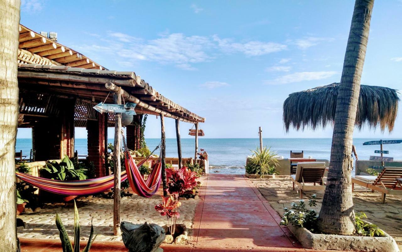 Punta Ballenas Mancora Lodge Exterior photo